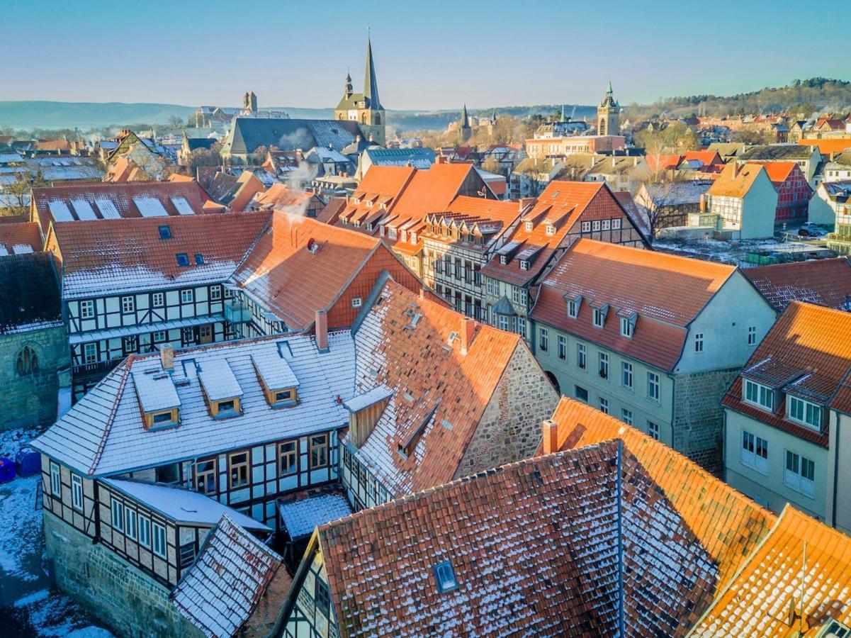 himmlischer Hof Ferienwohnungen, Denkmal anno 1477 Quedlinburg Exterior foto